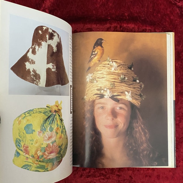 Hats: A Stylish History and Collector's Guide 洋書