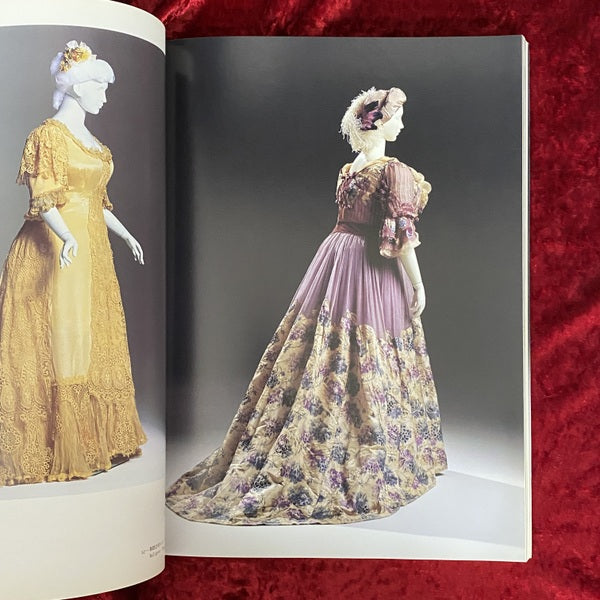 オートクチュール100年展 図録 Haute Couture 1870‑1970