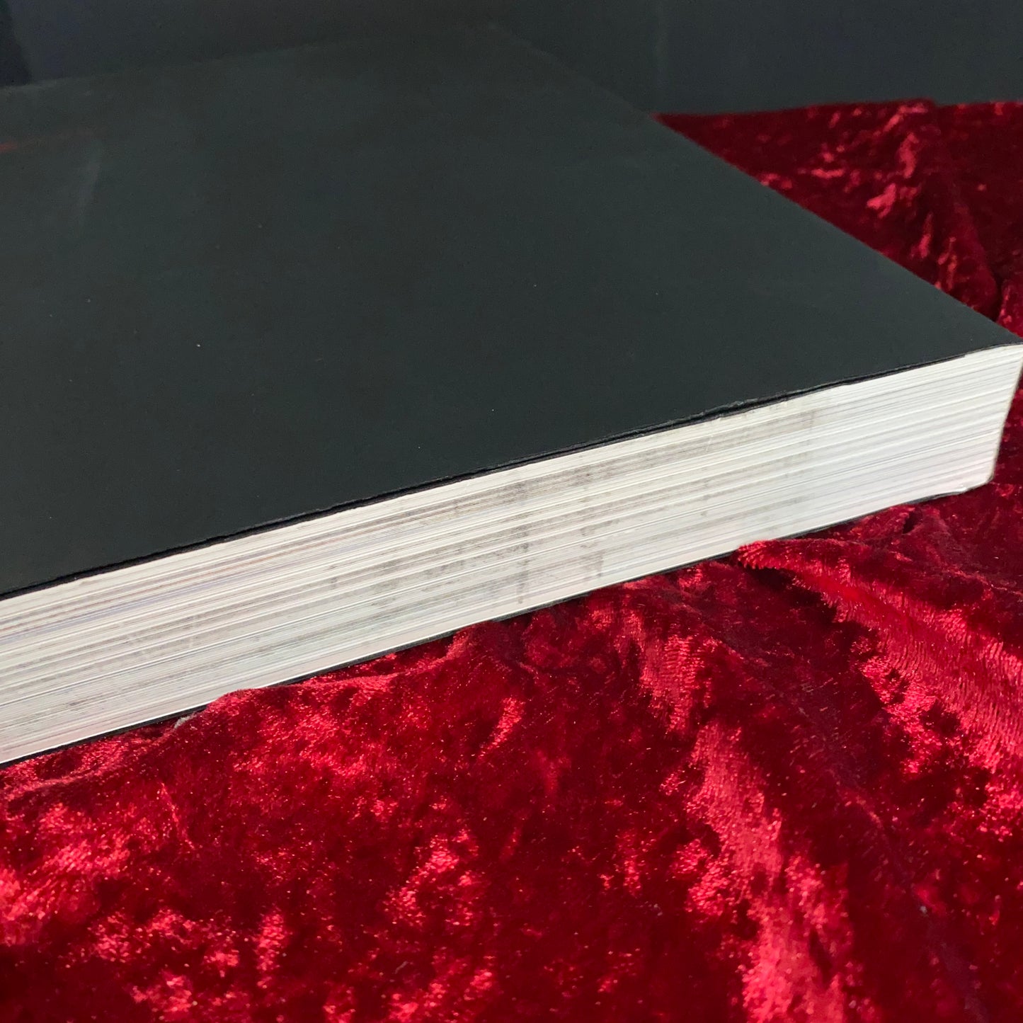 「アクションー行為がアートになるとき 1949-1979」カタログ : 日本語版