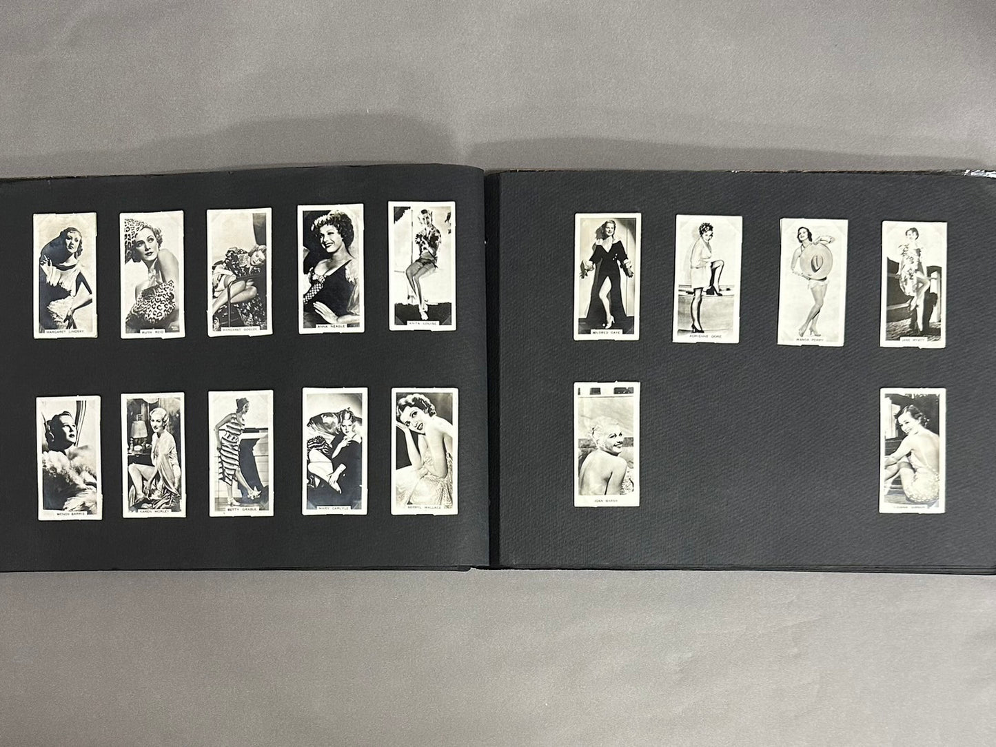 シガレットカード、ピンナップ貼り込み帖 林由紀子さんのコレクション 172枚