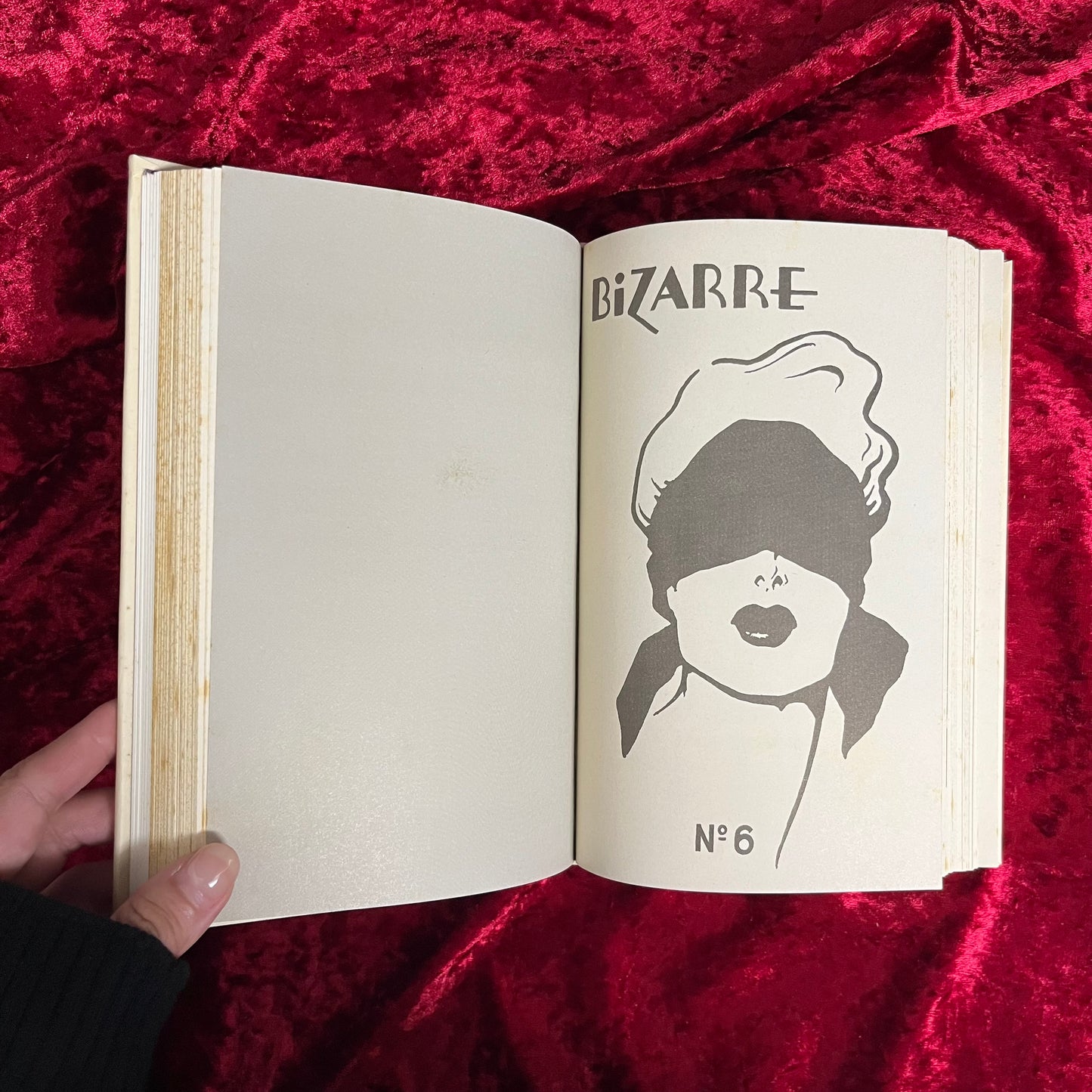 BIZARRE/ The Complete Reprint of John Willie's Bizarre John Willie作品集