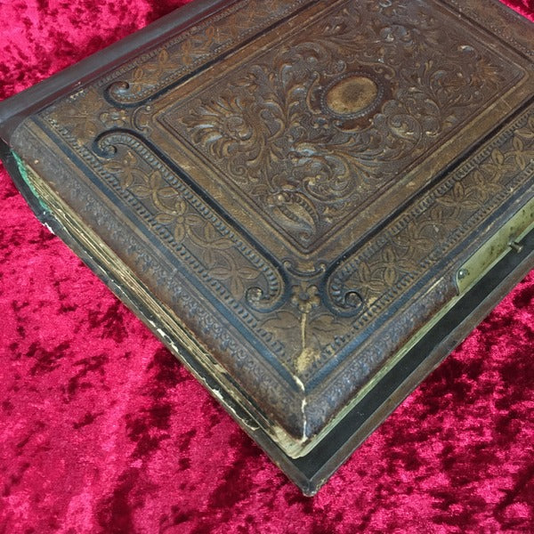 西洋アンティークのフォトアルバム１