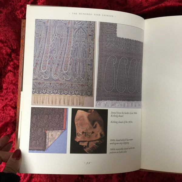 The Paisley Pattern　The Official Illustrated History 洋書