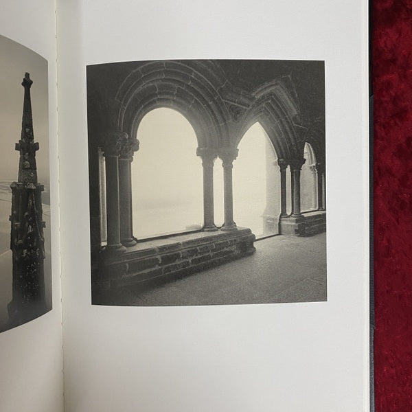 Mont St. Michel 洋書　マイケル・ケンナ