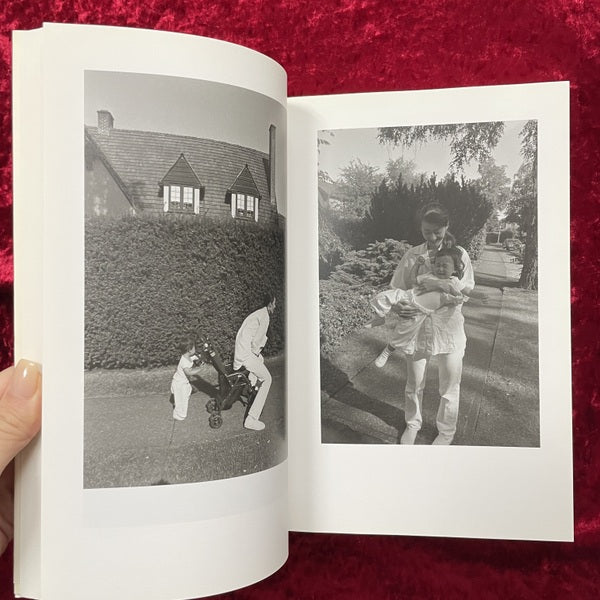 At home : 上田義彦写真集