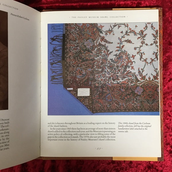 The Paisley Pattern　The Official Illustrated History 洋書