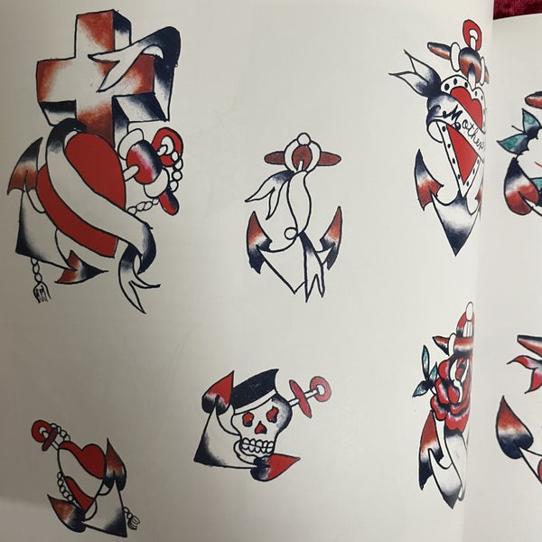 VINTAGE TATTOOS : The Book of Old-School Skin Art　洋書
