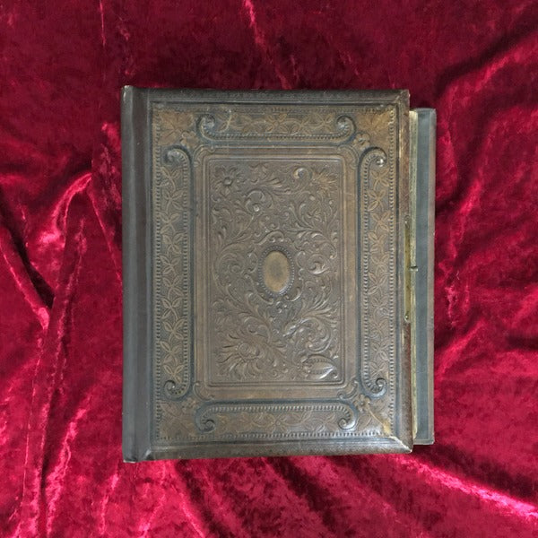 西洋アンティークのフォトアルバム１