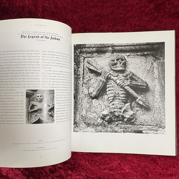 Ghosthunter : A Journey Through Haunted France 洋書　サイモン・マースデン　Simon Marsden