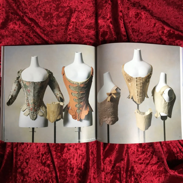 華麗な革命 : ロココと新古典の衣裳展