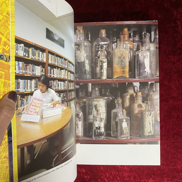 Comm... : individual and collaborative projects : 1993-1999/ Navin Rawanchaikul　限定100部のうち15　洋書