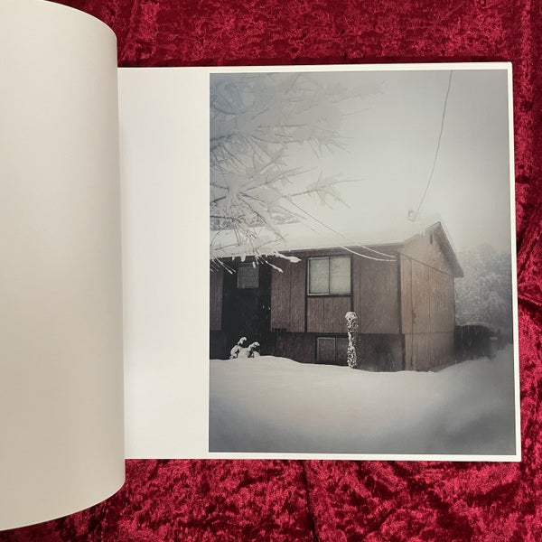A LOAD DIVIDED TODD HIDE　トッド・ハイド　洋書