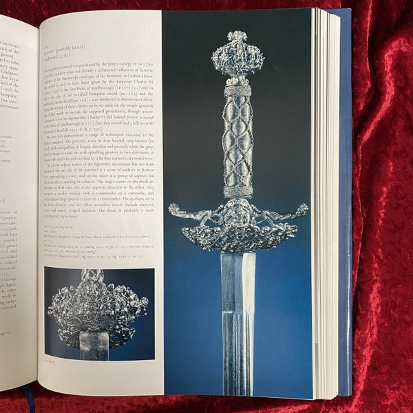 Royal Treasures: A Golden Jubilee Cel　洋書