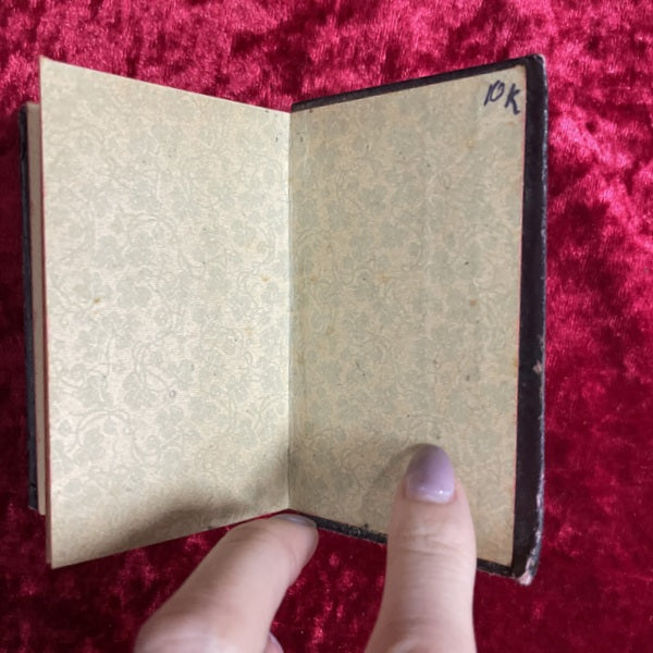 カトリック祈祷書（1900年）　アンティーク　