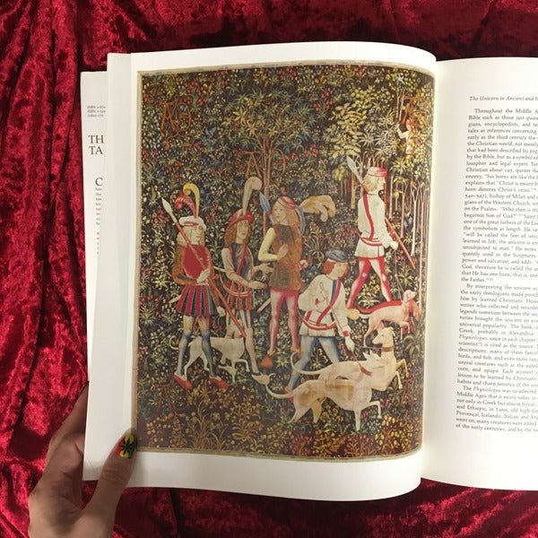 The unicorn tapestries 洋書