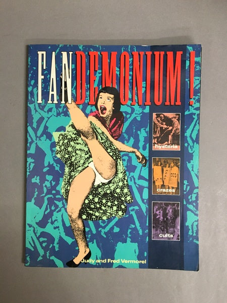 FANDEMONIUM！　ファンたる者たちの熱狂　洋書