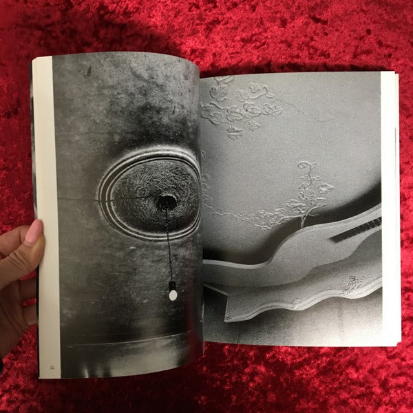 連夜の街 : 石内都写真集 ＜ワイズ出版写真叢書 7＞