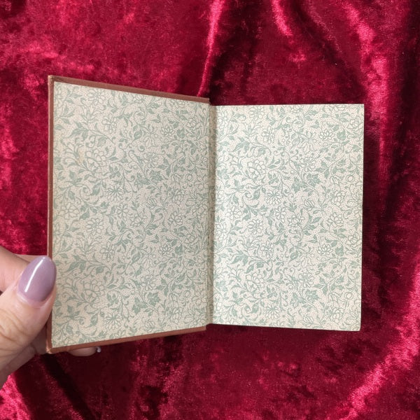 Klassisches Vergissmeinnicht アンティーク　洋古書