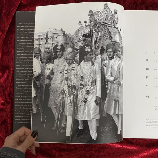 Maharajas' Jewels　洋書