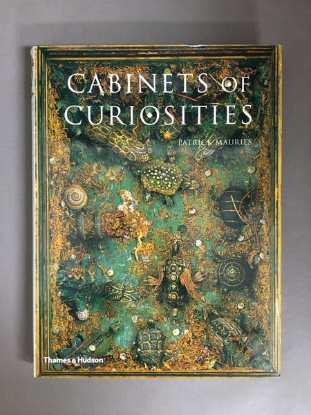 CABINETS OF CURIOSITIES　驚異の部屋　洋書