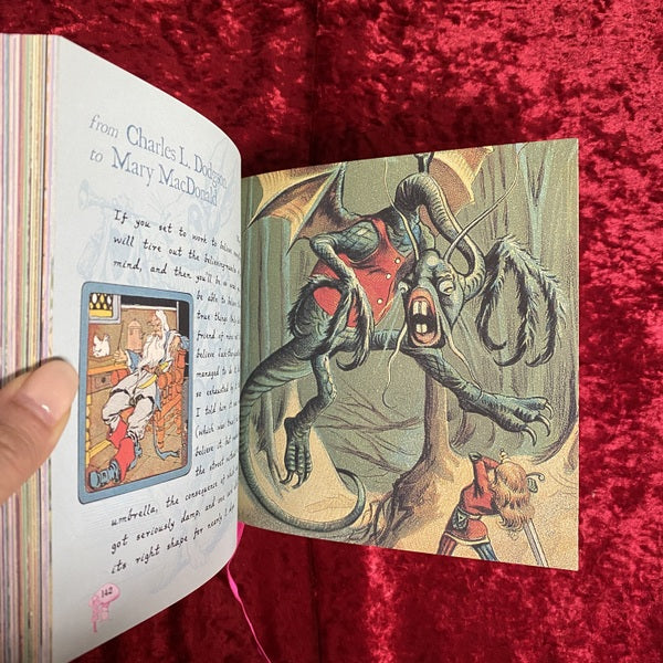 All Things Alice: The Wit, Wisdom and Wonderland of Lewis Carroll　洋書