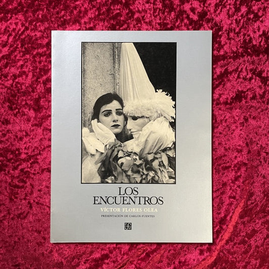 Los Encuentros 　Víctor Flores Olea　洋書