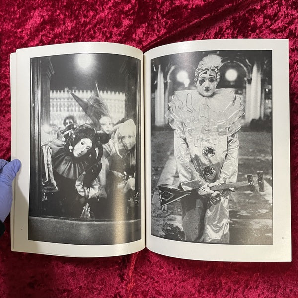 Los Encuentros 　Víctor Flores Olea　洋書