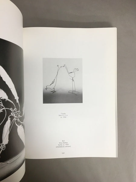 THE INTIMATE WORLD of ALEXANDER CALDER　アレクサンダー・カルダー　洋書