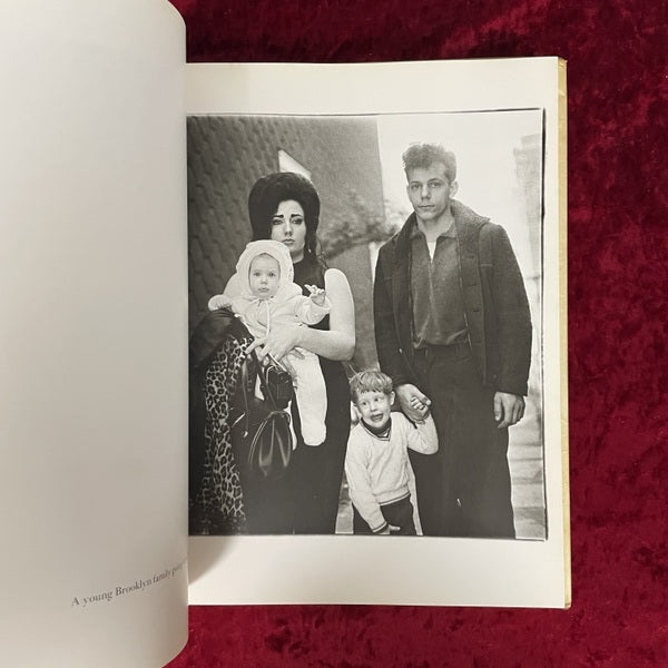 .diane arbus. 洋書　ダイアン・アーバス Diane Arbus