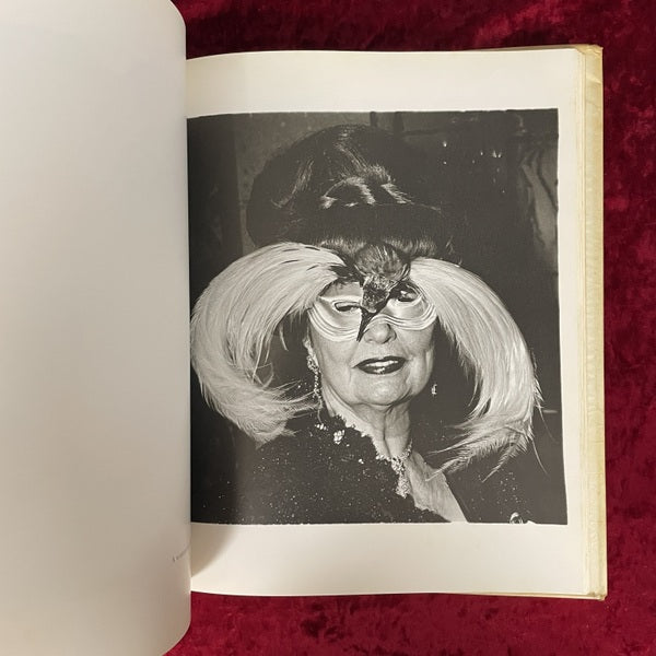 .diane arbus. 洋書　ダイアン・アーバス Diane Arbus