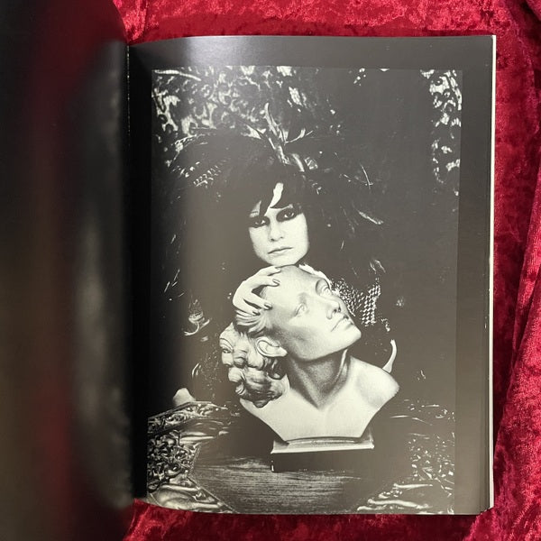 Irina Ionesco　イリナ・イオネスコ　洋書