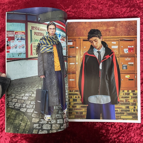 Them magazine:BALENCIAGA　（バレンシアガ）　SPECIAL ISSUE　2017年　ゼムマガジン10月号別冊