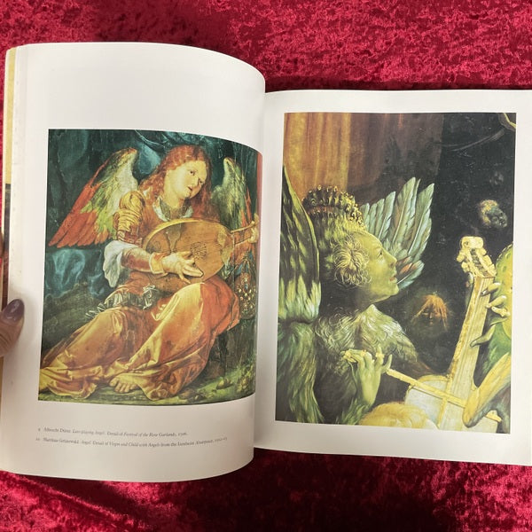 Angels, Archangels and All the Company of Heaven　洋書