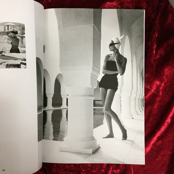 Splash! : A History of Swimwear　洋書