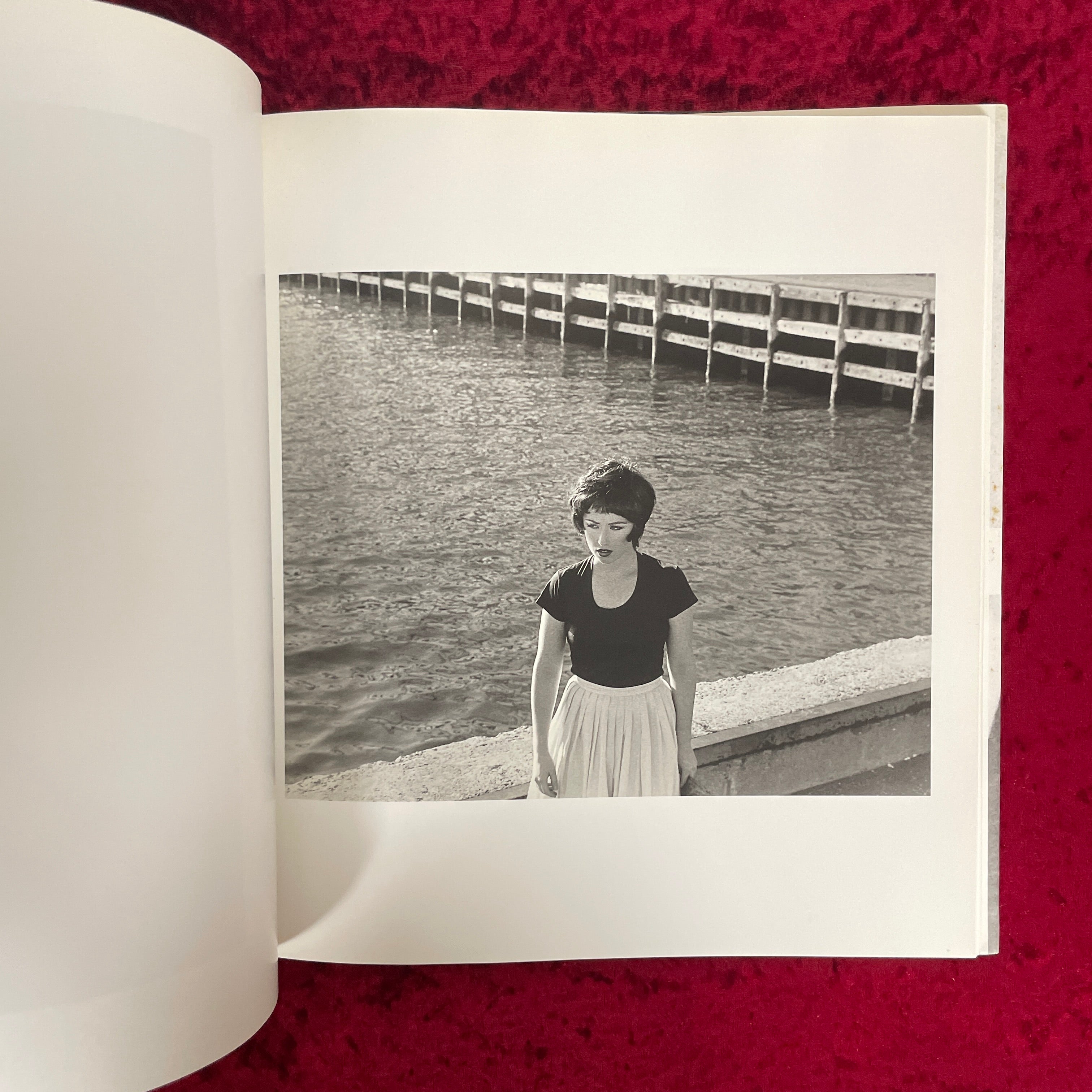 Cindy Sherman: The Complete Untitled Film Stills 洋書 シンディ
