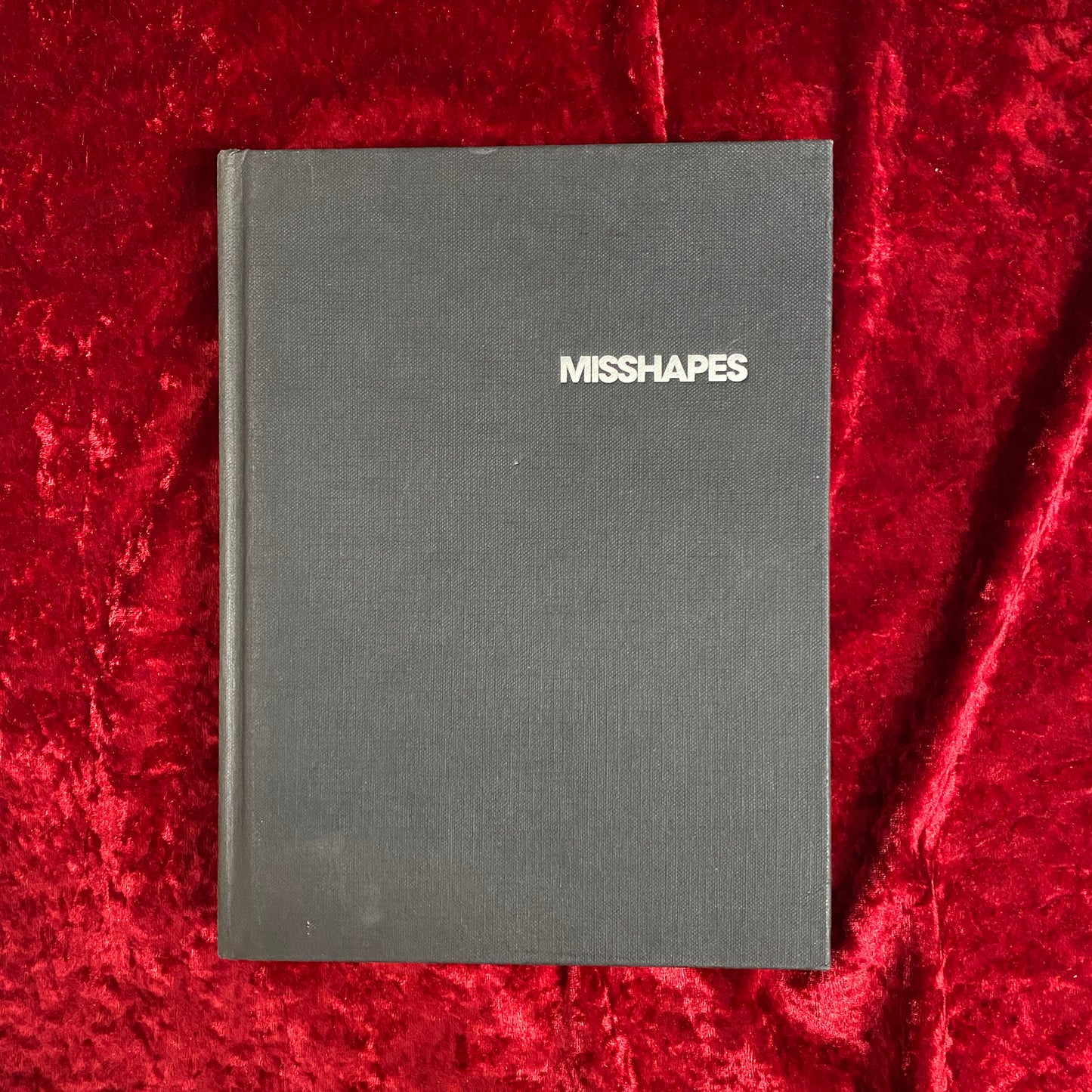 Misshapes　洋書