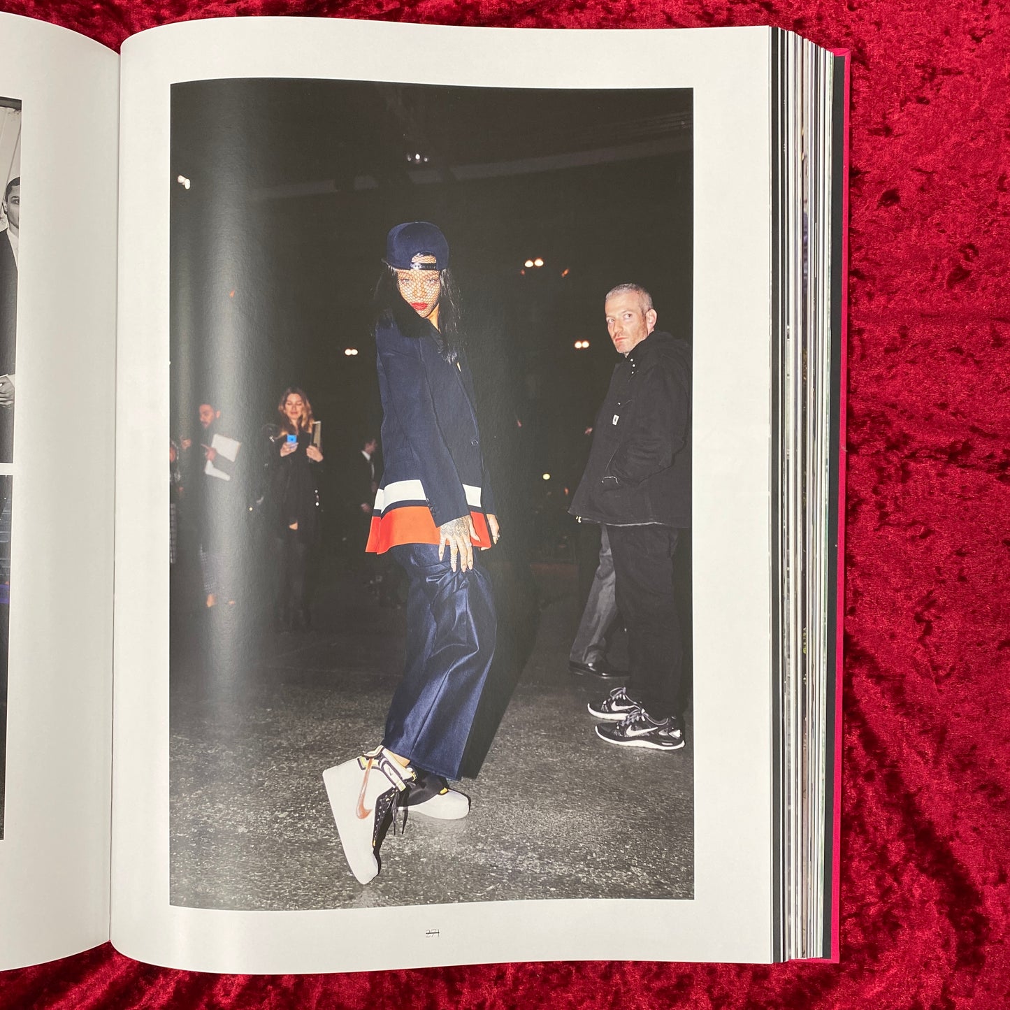 The Rihanna Book　リアーナ・ブック　洋書