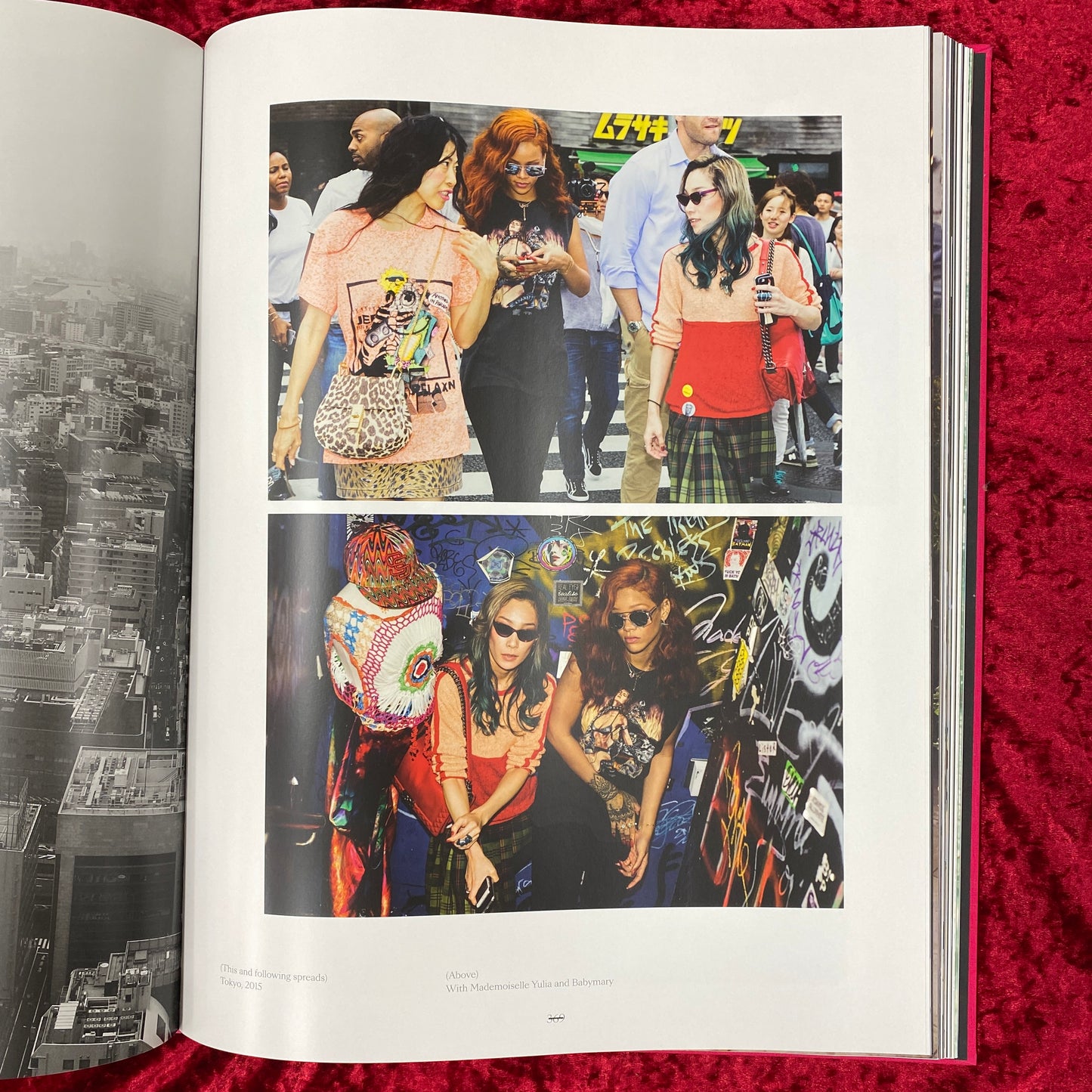 The Rihanna Book　リアーナ・ブック　洋書