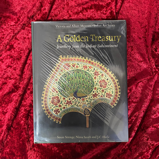 A Golden Treasury: Jewellery from the Indian Subcontinent 　Victoria and Albert Museum Indian Art Series　洋書