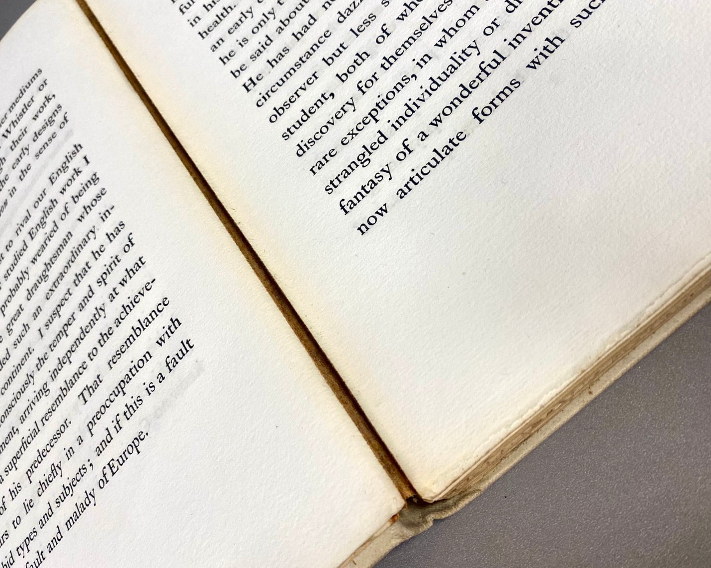 FORTY-THREE DRAWINGS BY ALASTAIR. With a Note of Exclamation by Robert Ross. アラステア作品集