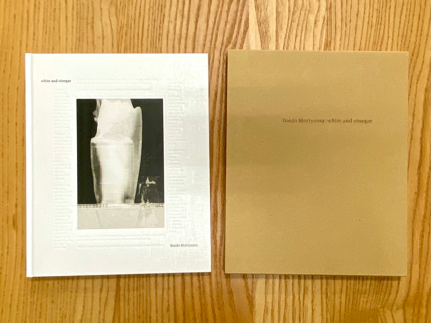 Daido Moriyama : white and vinegar 　森山大道写真集　＜MMM＞署名本