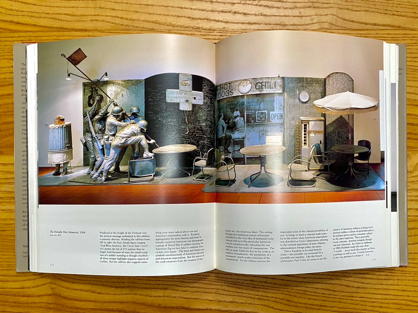 Kienholz a retrospective　エドワード・キーンホルツ回顧展図録　洋書