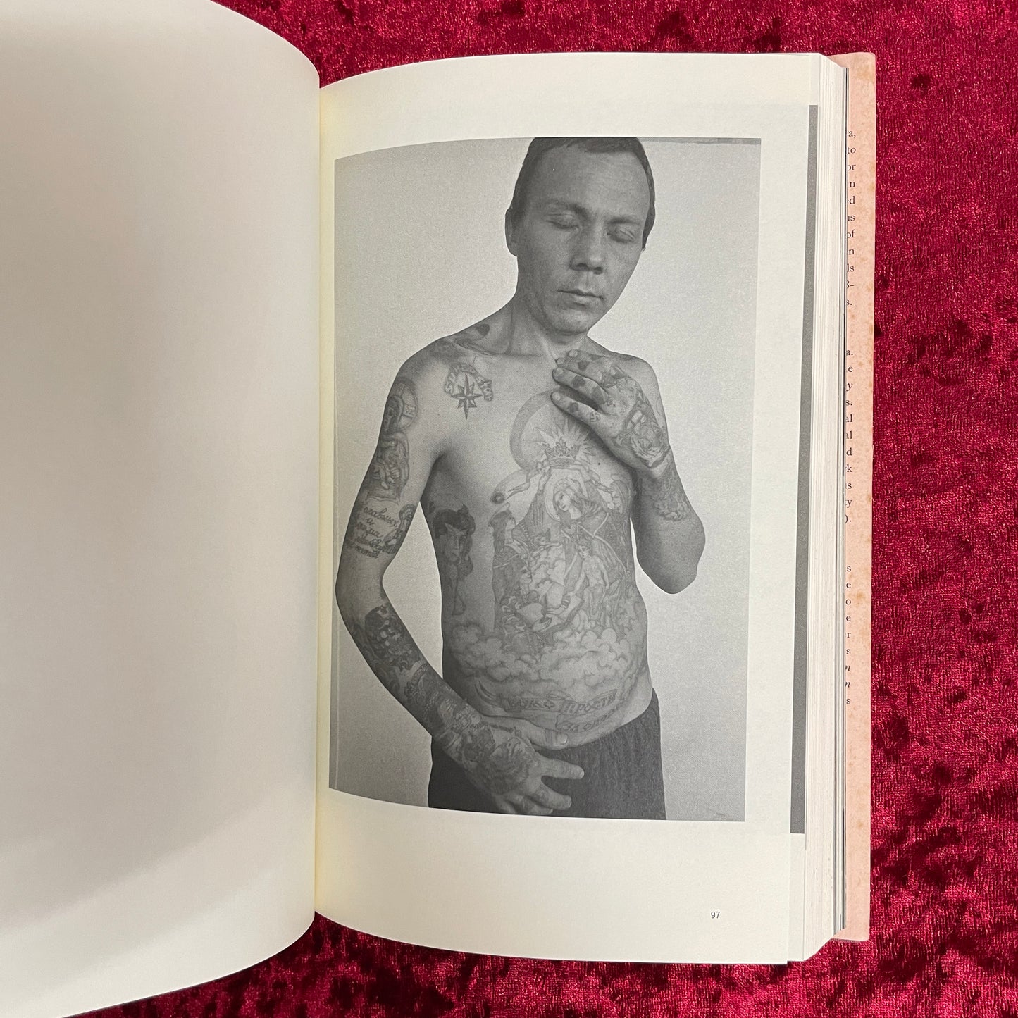 Russian Criminal Tattoo Encyclopaedia Volume I　洋書