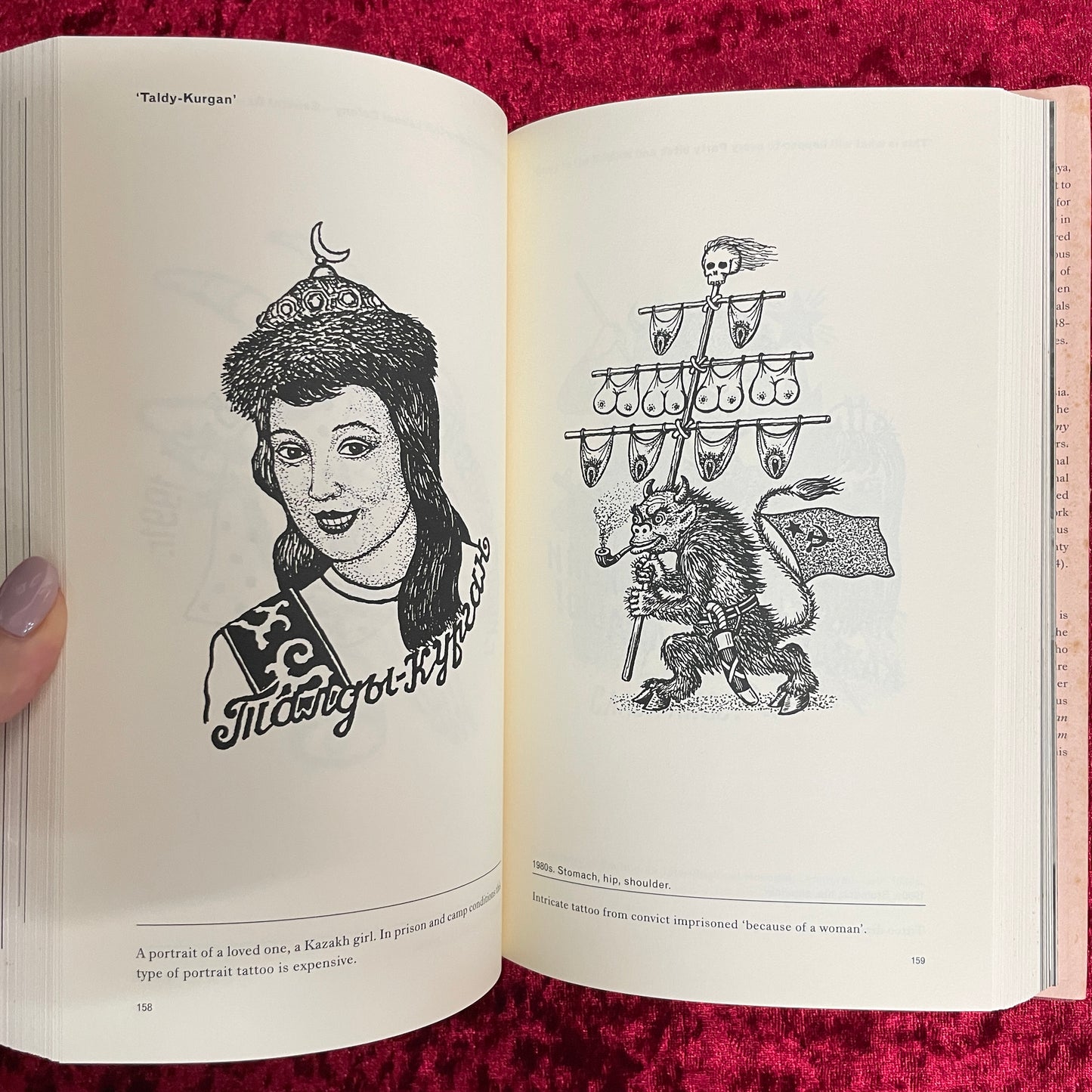 Russian Criminal Tattoo Encyclopaedia Volume I　洋書