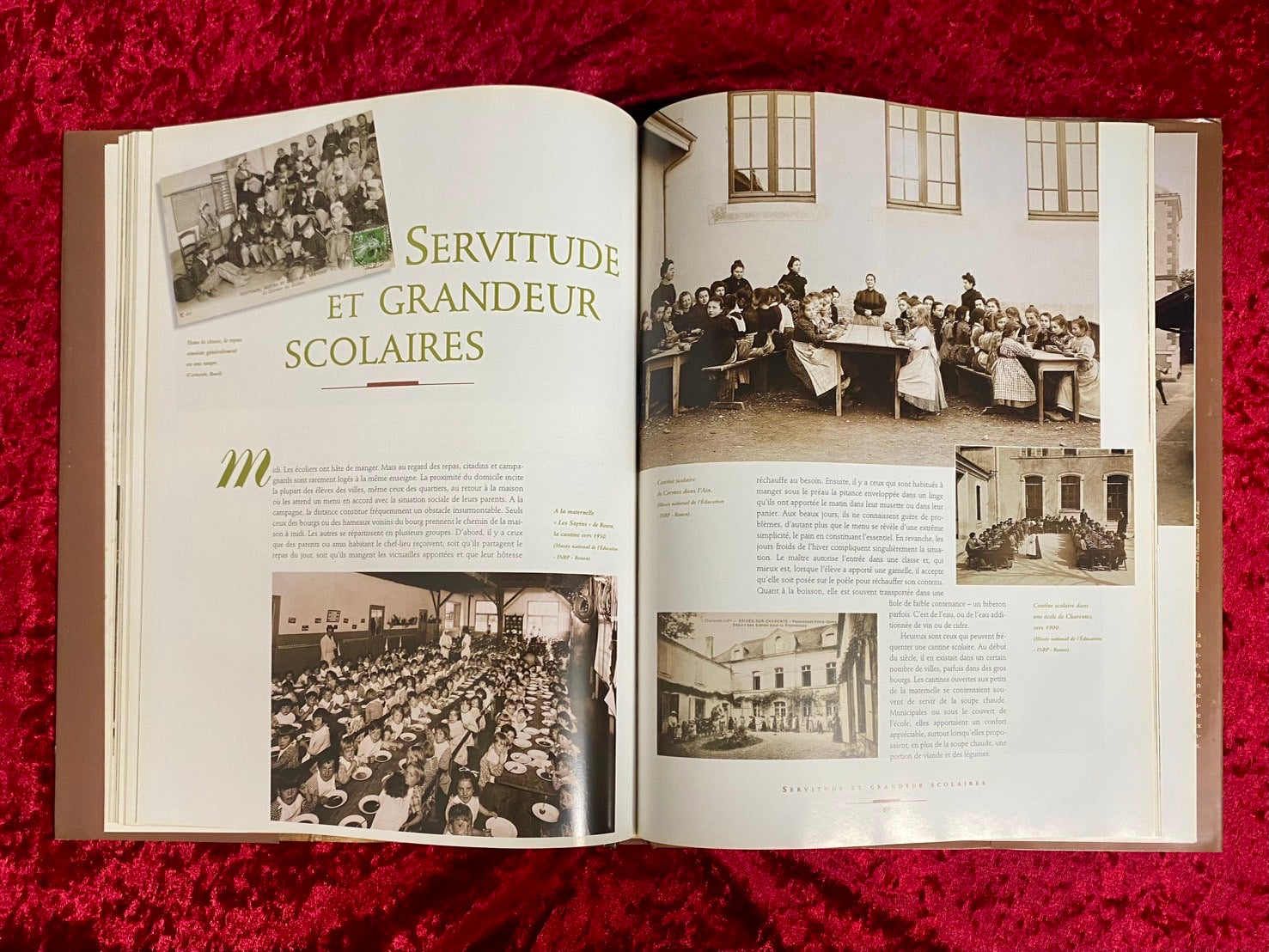 Il y a un siècleL'école 19世紀～20世紀初頭の学校の写真 洋書