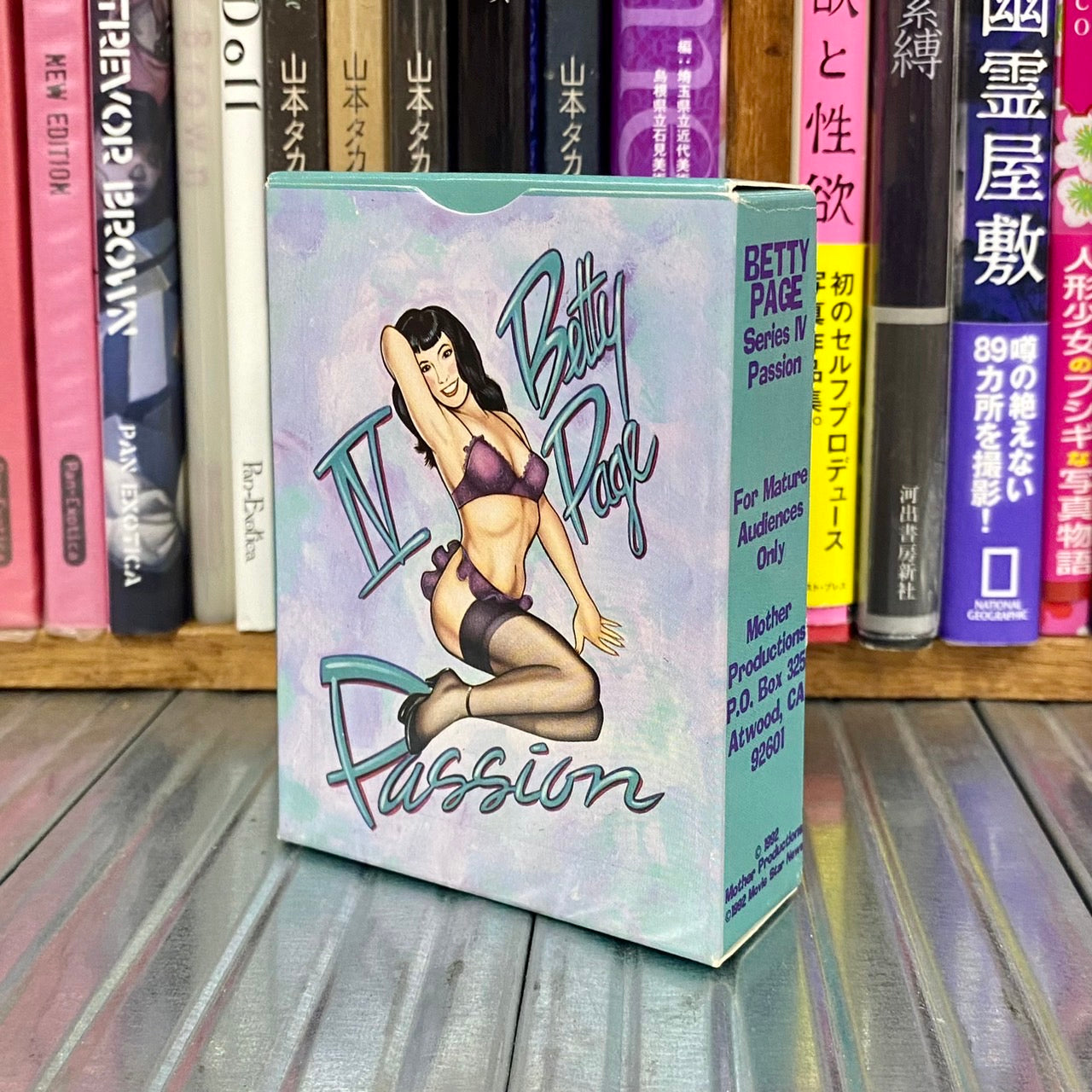 Betty Page Passion　series 4　ベティ・ペイジのカード集　揃い　洋書