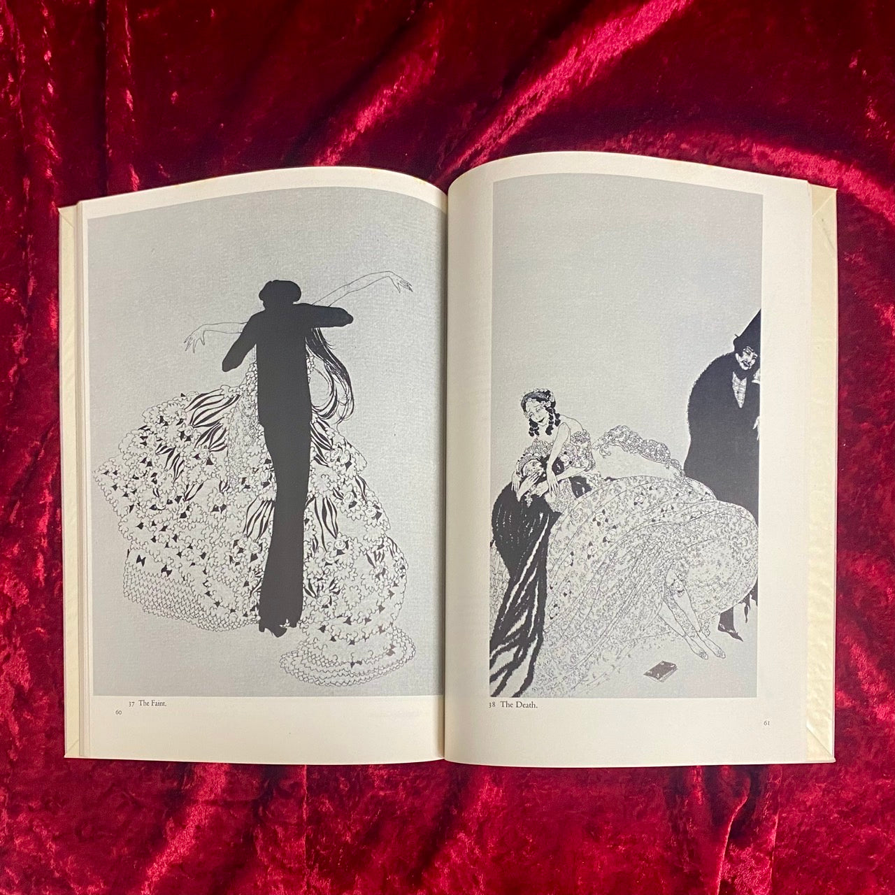 ALASTAIR Illustrator of Decadance　著：Victor Arwas アラステア